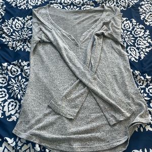 Long sleeve gray Henley